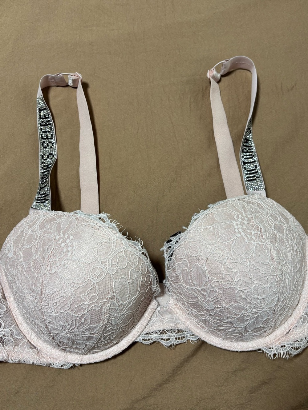 Victoria's Secret Pale Pink Lace Push-Up Bra with Branded Straps